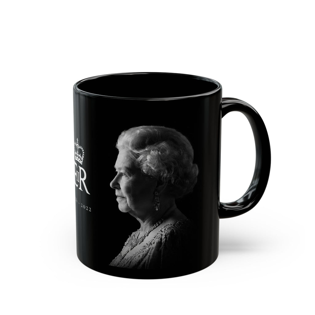 Queen Elizabeth II Memorial Black Mug – E II R Tribute Design (1926–2022)