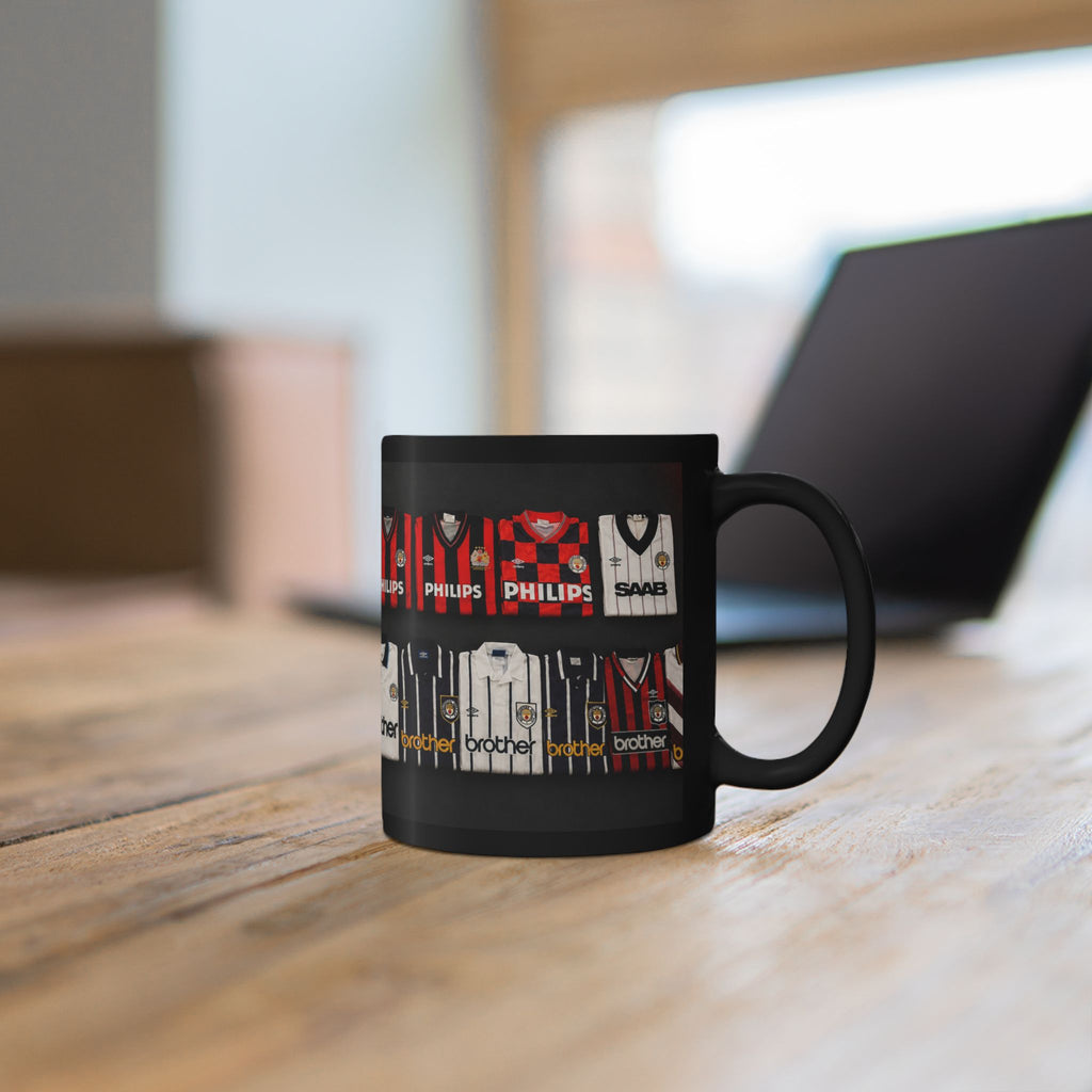 Manchester City Retro Away Football Kit Collage Mug — Vintage Soccer Jersey Coffee Cup (11oz/15oz)