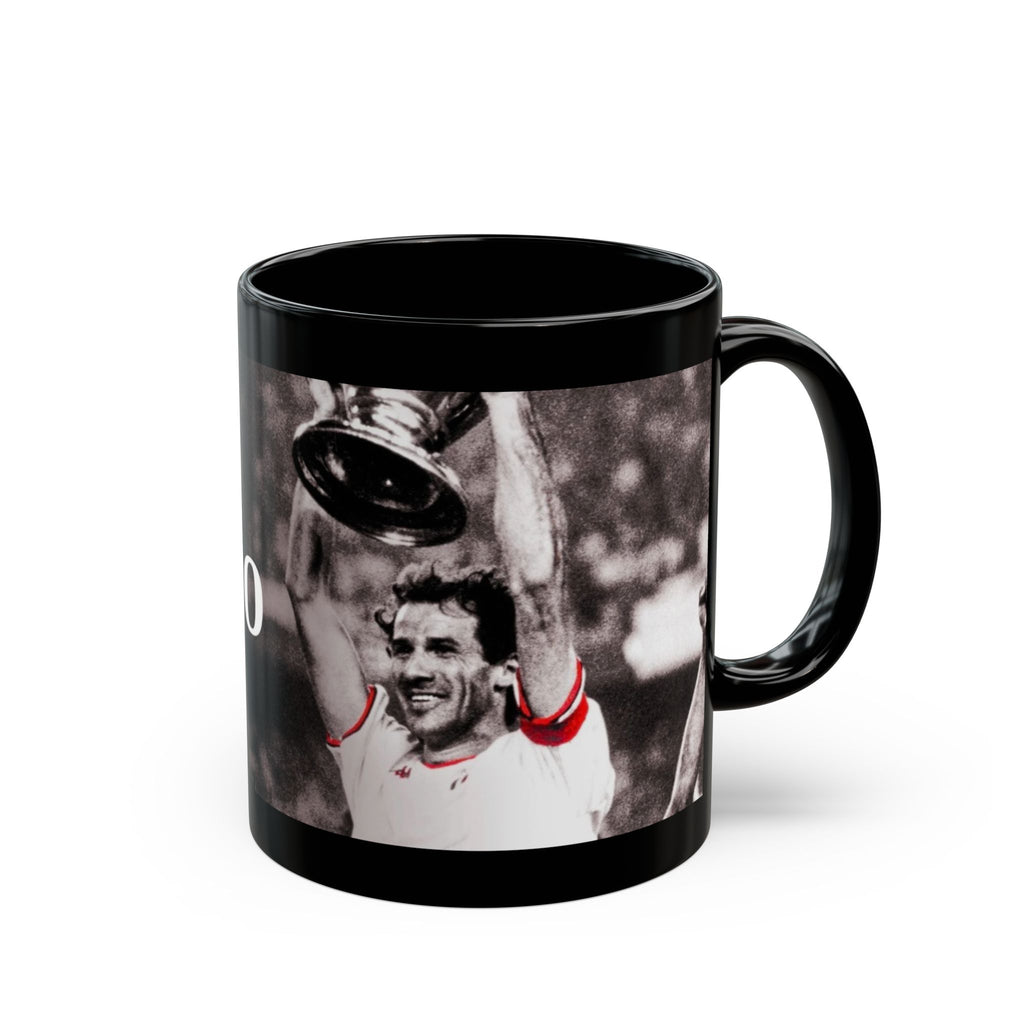 Franco Baresi AC Milan Tribute Black Mug – Vintage Trophy Celebration (11oz/15oz)