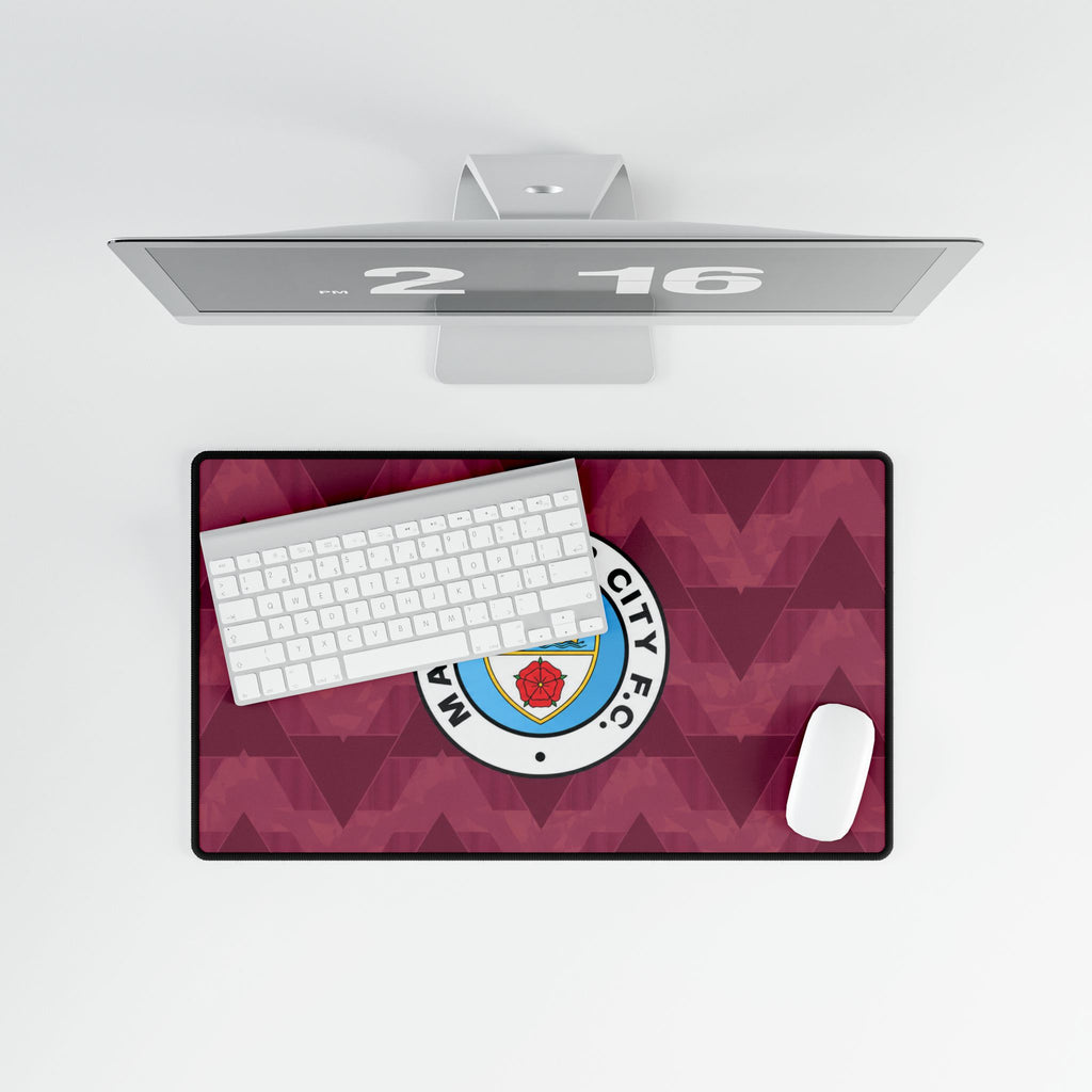 Manchester City REtro Shirt / Crest Desk Mat — Burgundy Football Gaming Mousepad