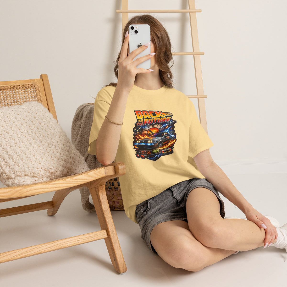 Back to the Future Graphic Tee – Retro 1985 DeLorean Design