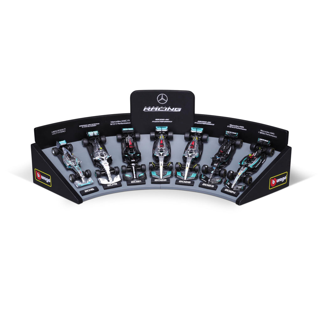 1:43 F1 Mercedes AMG Deluxe Gift Set With Display Stand