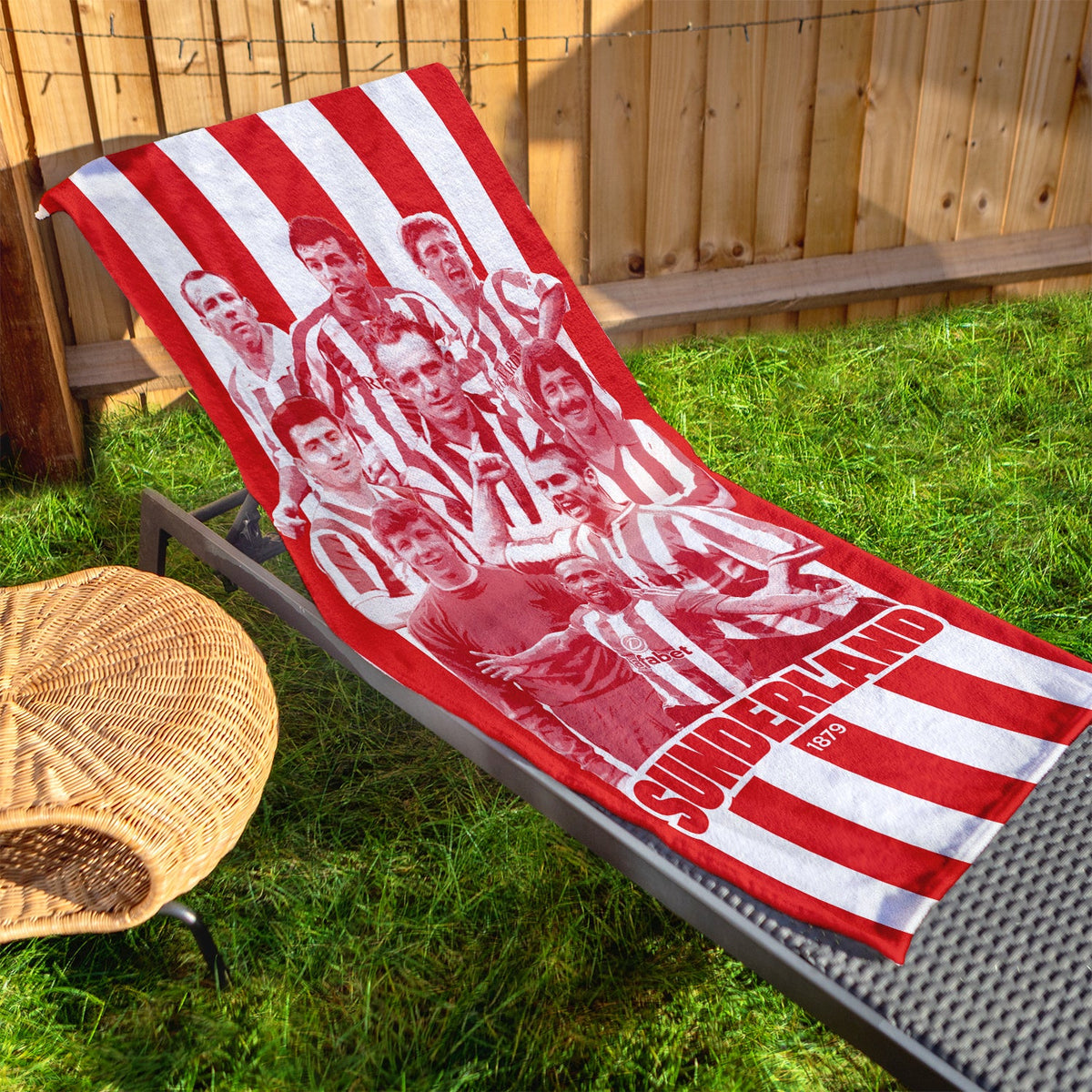 Sunderland - Legends Montage - Beach Towel - 150cm x 75cm