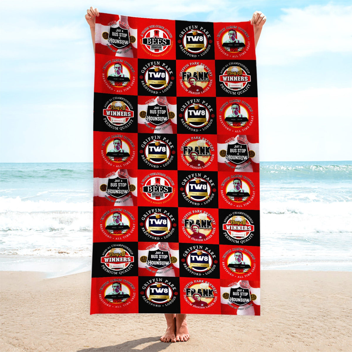 Brentford - Football Legends - Microfibre Beach Towel - 150cm x 75cm