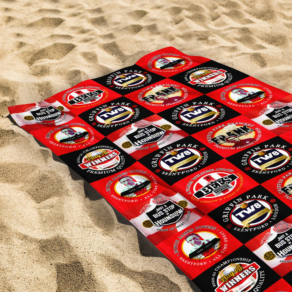 Brentford - Football Legends - Microfibre Beach Towel - 150cm x 75cm