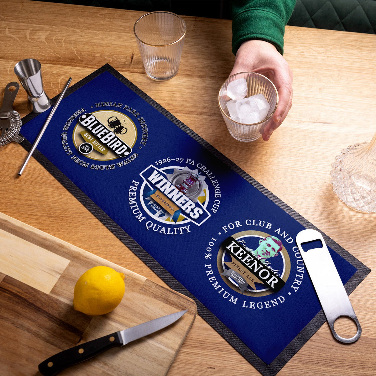 Cardiff - Football Legends - Bar Runner