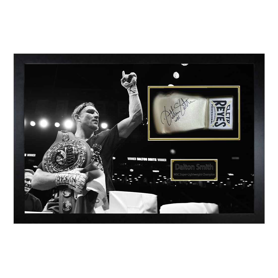 Dalton Smith Signed Cleto Reyes Glove Iconic Frame