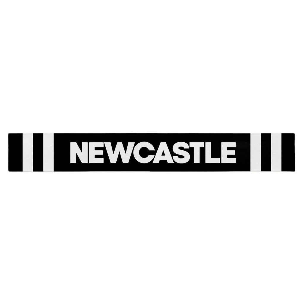 Newcastle Legends - Knitted Eyelet Football Scarf