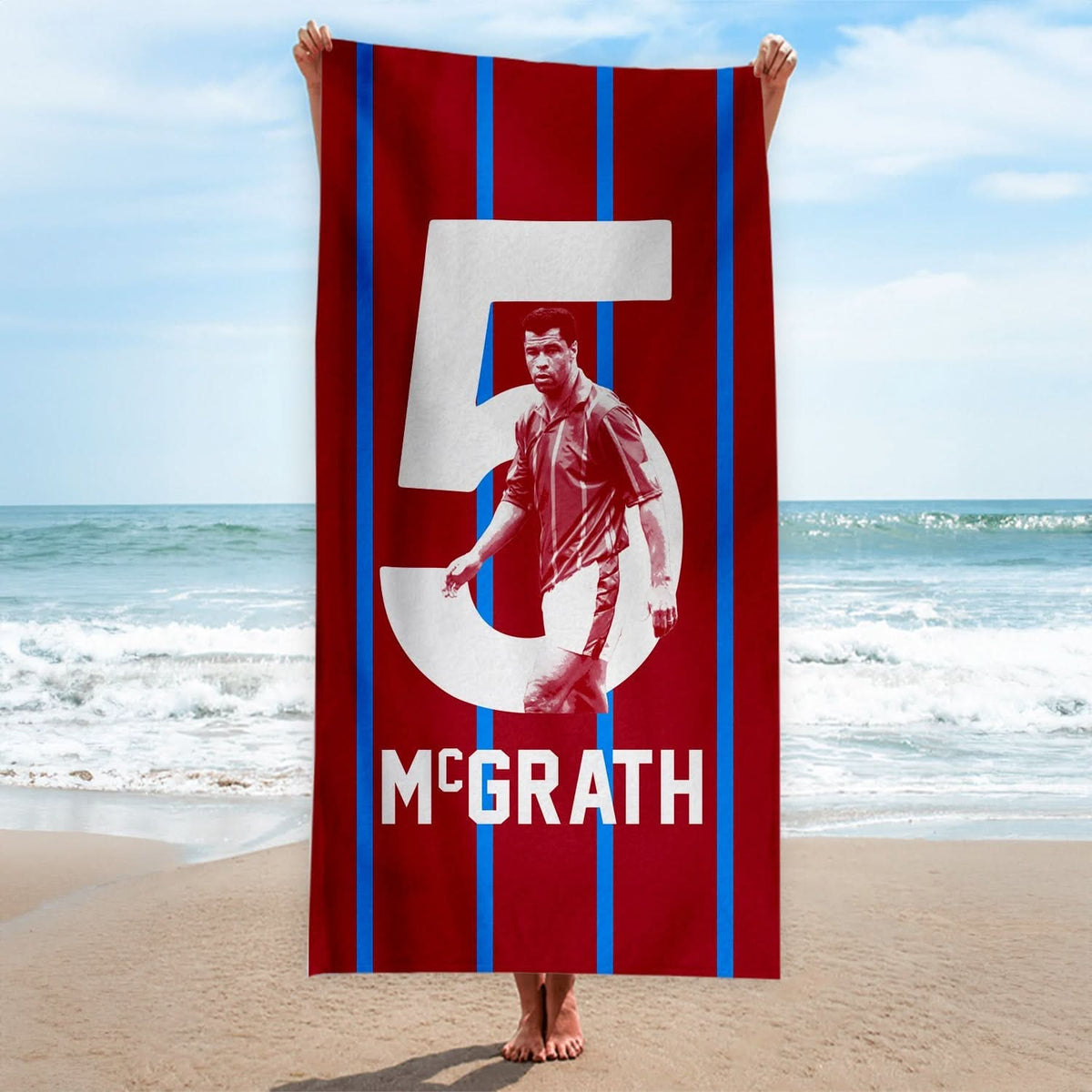 Holte Enders McGrath 5 - Football Legends - Beach Towel - 150cm x 75cm
