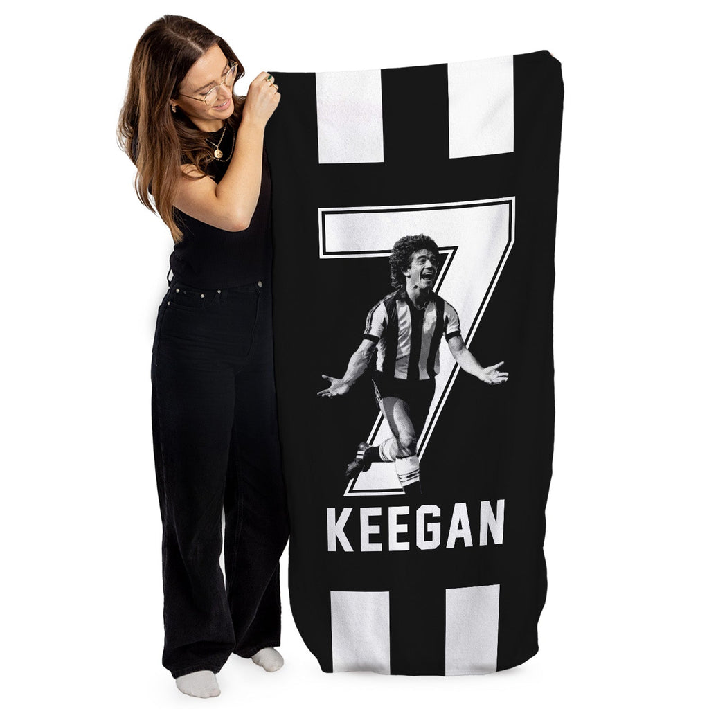 Newcastle Keegan 7 - Football Legends - Beach Towel - 150cm x 75cm