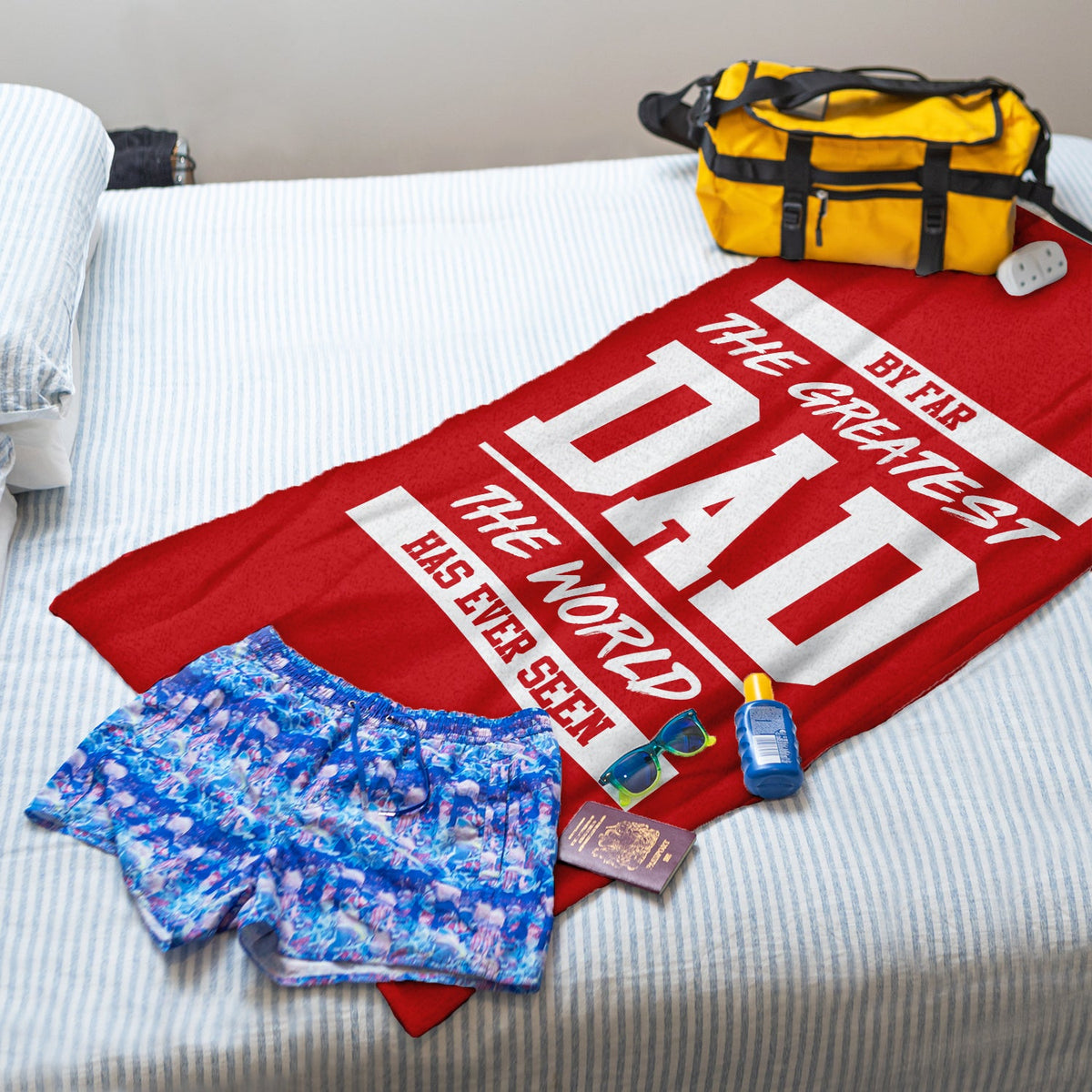 By Far The Greatest Dad - Red - Lightweight, Microfibre Retro Beach Towel - 150cm x 75cm