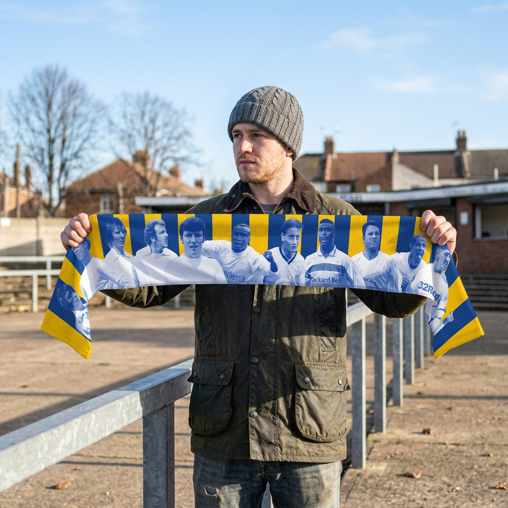 Leeds Legends - Knitted Eyelet Football Scarf