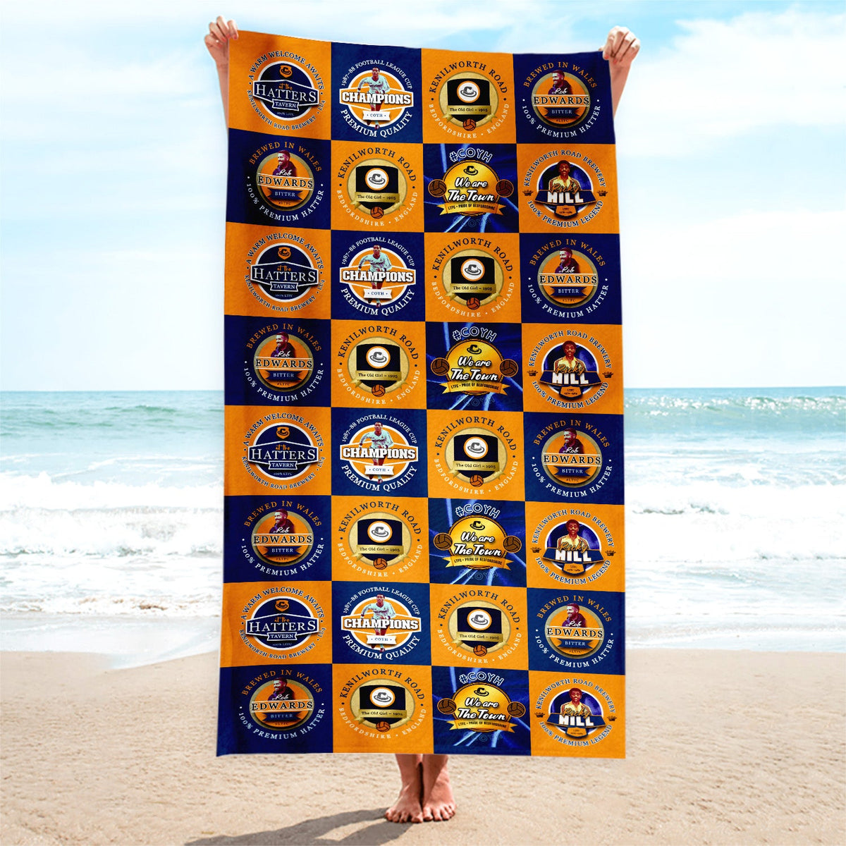 Luton - Football Legends - Microfibre Beach Towel - 150cm x 75cm