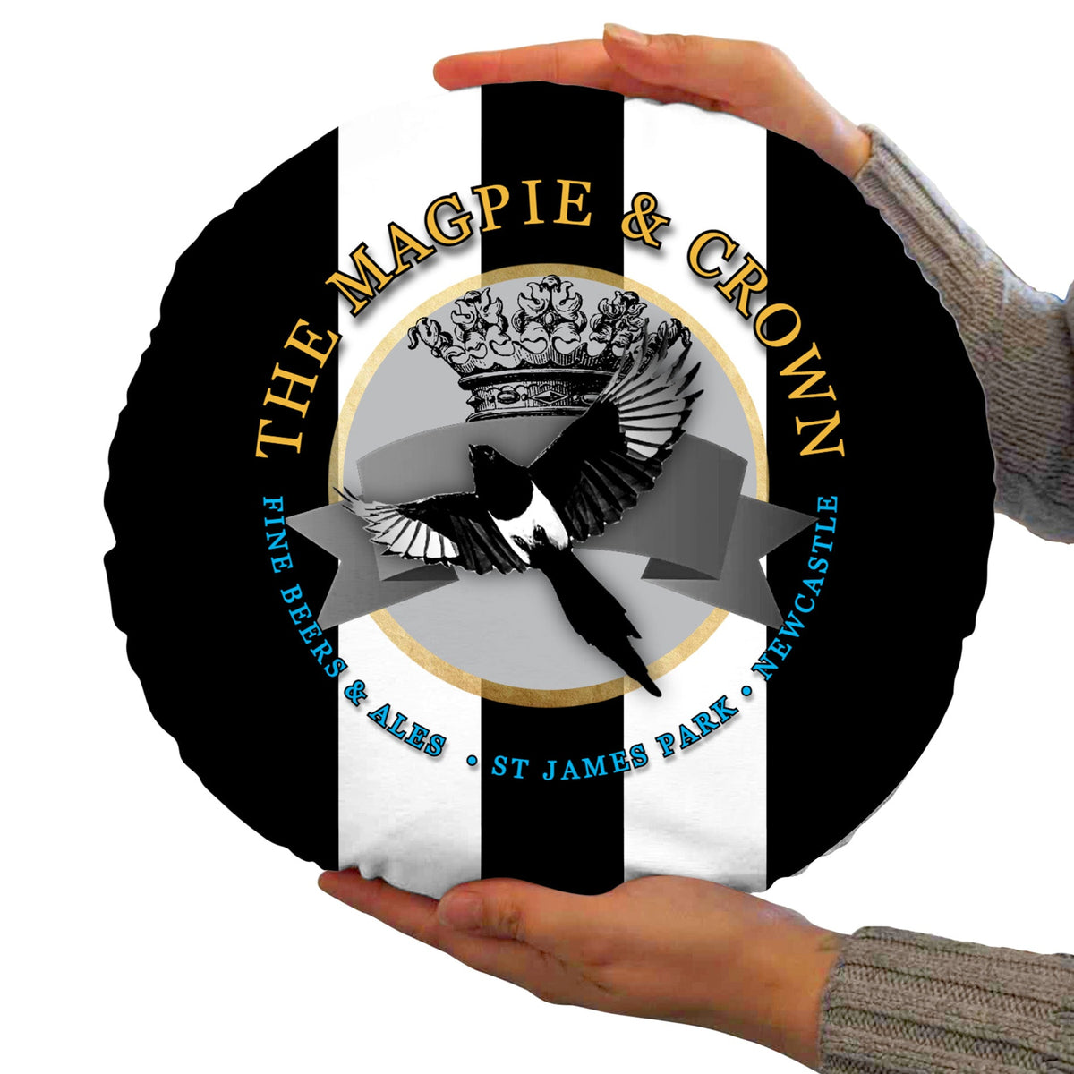 Newcastle Magpie - Football Legends - Circle Cushion 14"