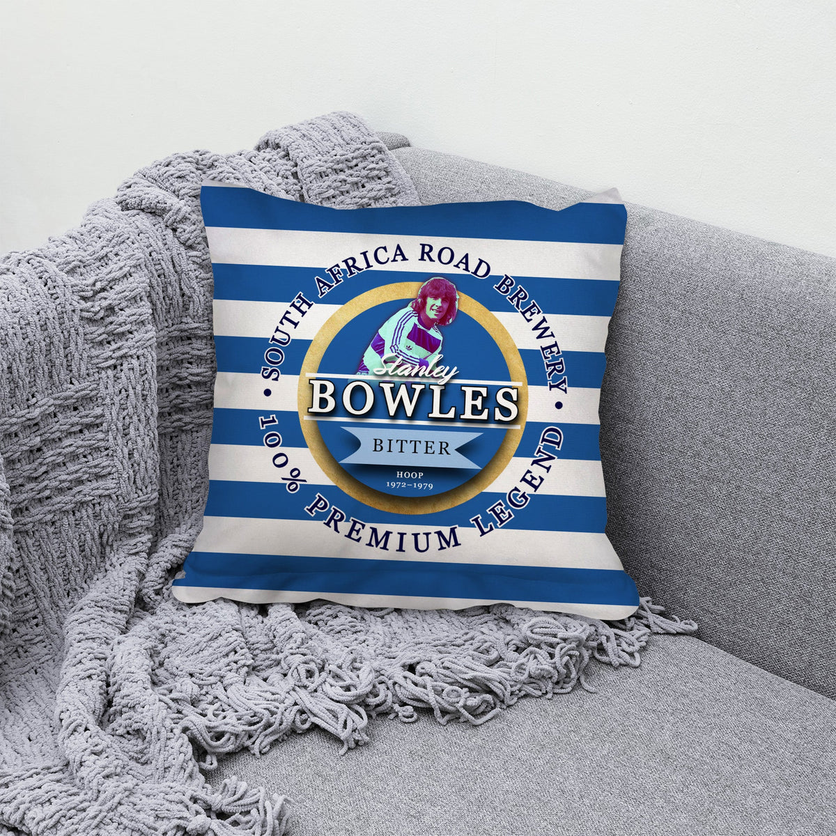 The Hoops BOWLES BMG_PRINT300 10inch Cushion V3 - Cushion - 10"