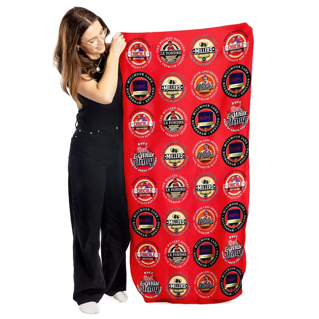 Rotherham - Football Legends - Microfibre Beach Towel - 150cm x 75cm