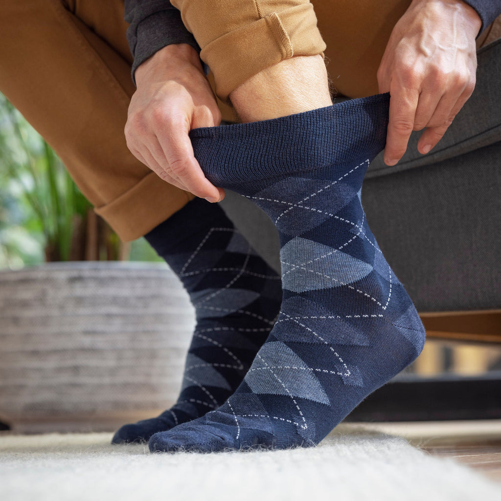 6 Pack Men’s Non-Elastic Loose Top Patterned Socks