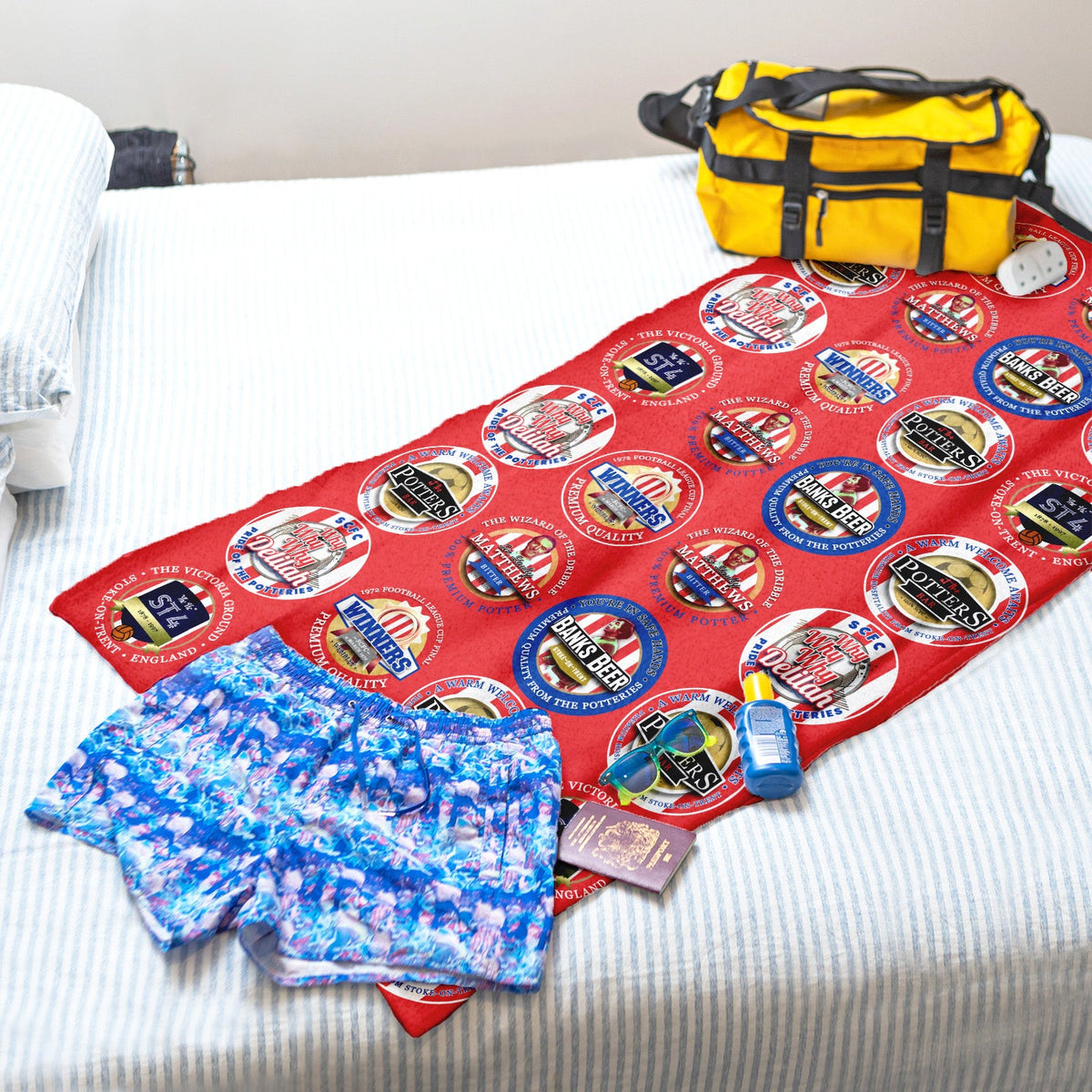Stoke - Football Legends - Microfibre Beach Towel - 150cm x 75cm