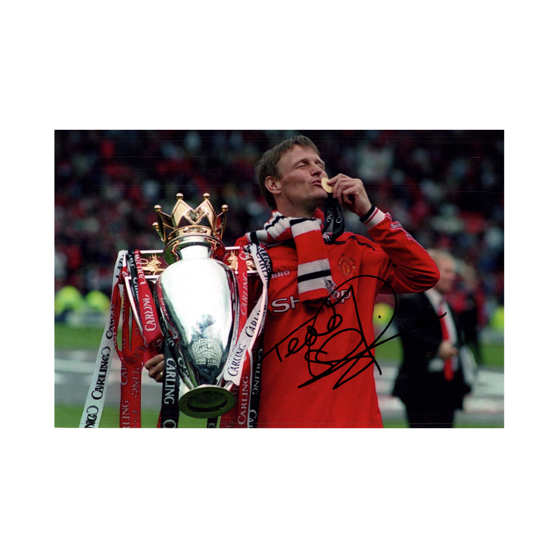 Teddy Sheringham Signed 12x8 Image