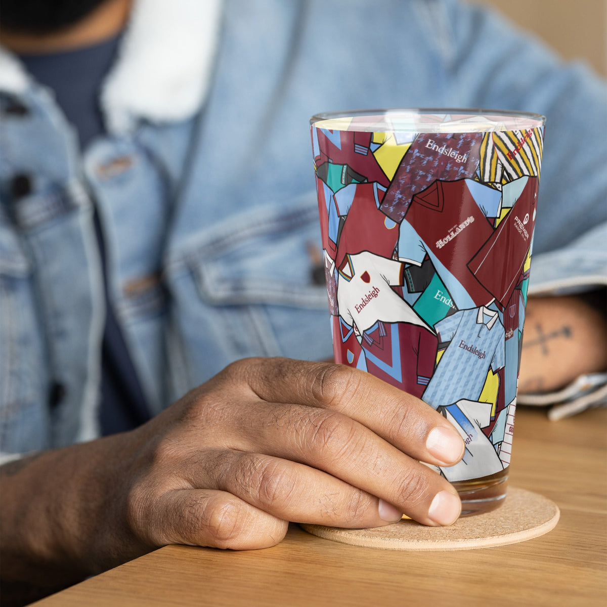 Burnley Retro Inspired Jerseys Shaker Pint Glass